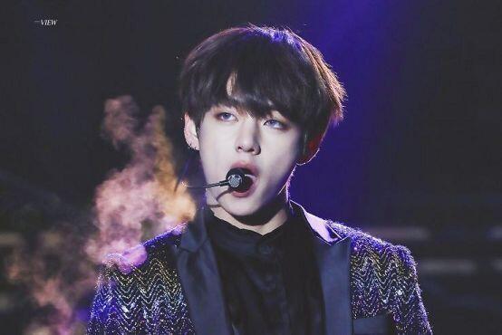 방탄 존나 기여움 ! 뭐 실력이나 인성은 말안해도 오지고 ㅠㅠ