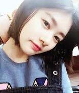 안닮은것 같아 오히려 이분 배우 정소민님 이랑 닮았지