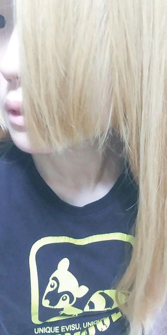 >>5 히메컷 안같아... ㅠㅠ 그리고 왼쪽머리가 안으로 잘안오므라 지는데 이럴땐 어떻게해...?