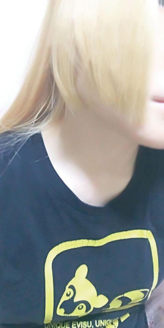 >>5 히메컷 안같아... ㅠㅠ 그리고 왼쪽머리가 안으로 잘안오므라 지는데 이럴땐 어떻게해...?