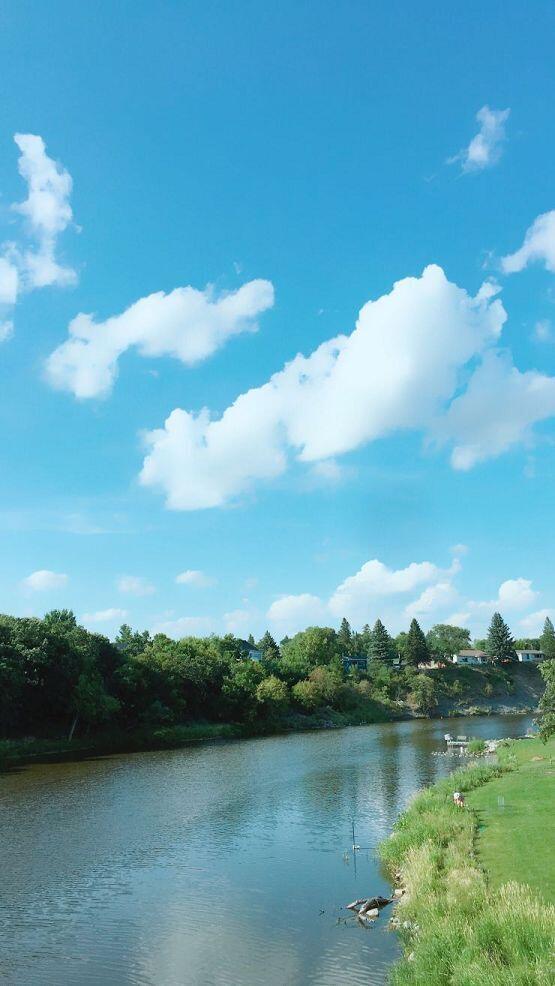 다들 좋은 하루 보내!