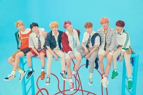 방탄소년단 매력이 흘러 넘치지 덩기덕 쿵더러러러 얼쑤!!