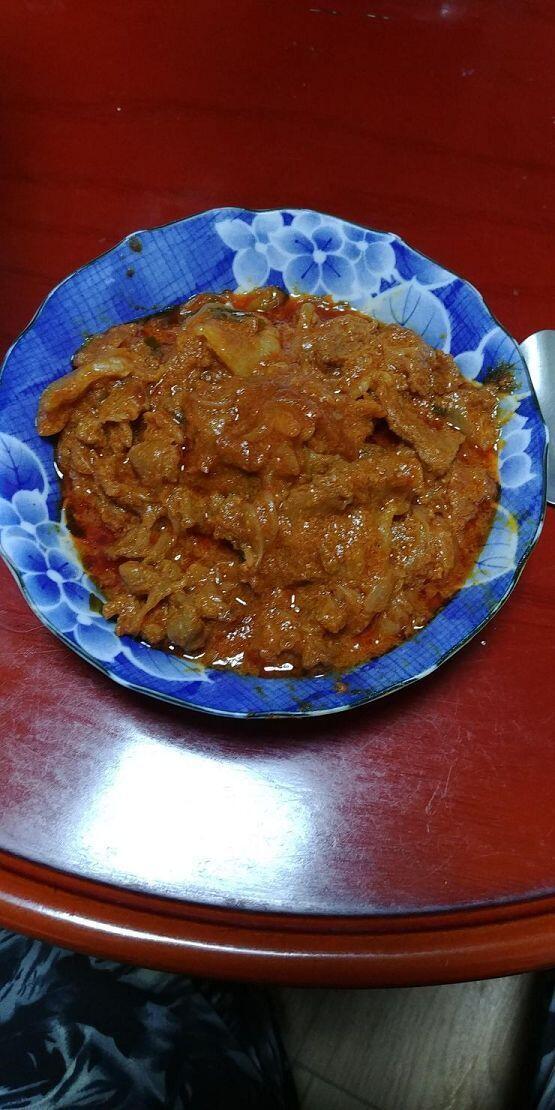 돼지 고기 볶음 이구나이