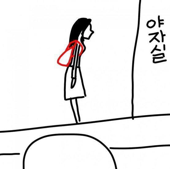 9. 야자실 귀신 고3때 역시나 복도 집에 살 때 있었던 일이야. 야자실은 맨 꼭대기 층에 있어. 평소엔 열쇠로 잠가놓고, 야자 시작 전에 열어