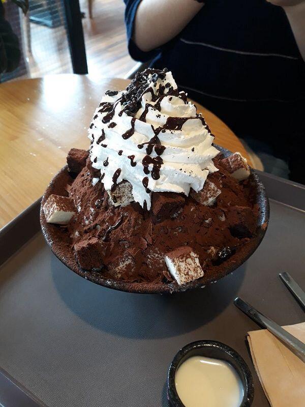 신세계 백화점에서 먹응거 설빙 짱이야