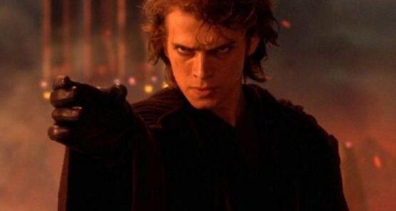 >>41 Hayden Christensen 눈을 부라리면 좀 무서움ㅋㅋㅋㅋ