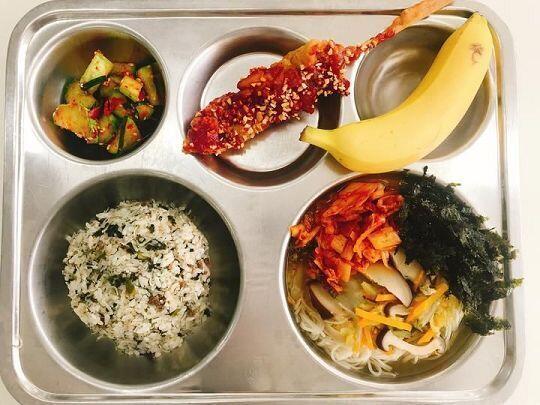 우리 학교 급식 자랑하고 가야징