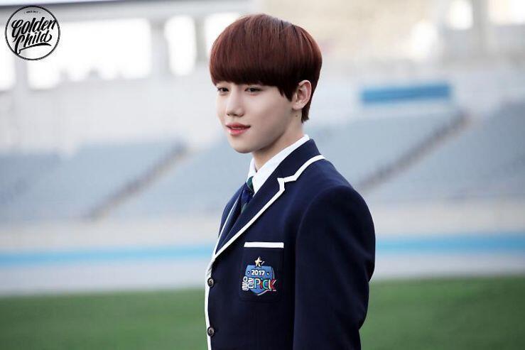 골든차일드 장준이!! 이쁘장하게 생겨서 해맑고 친화력도 좋아!