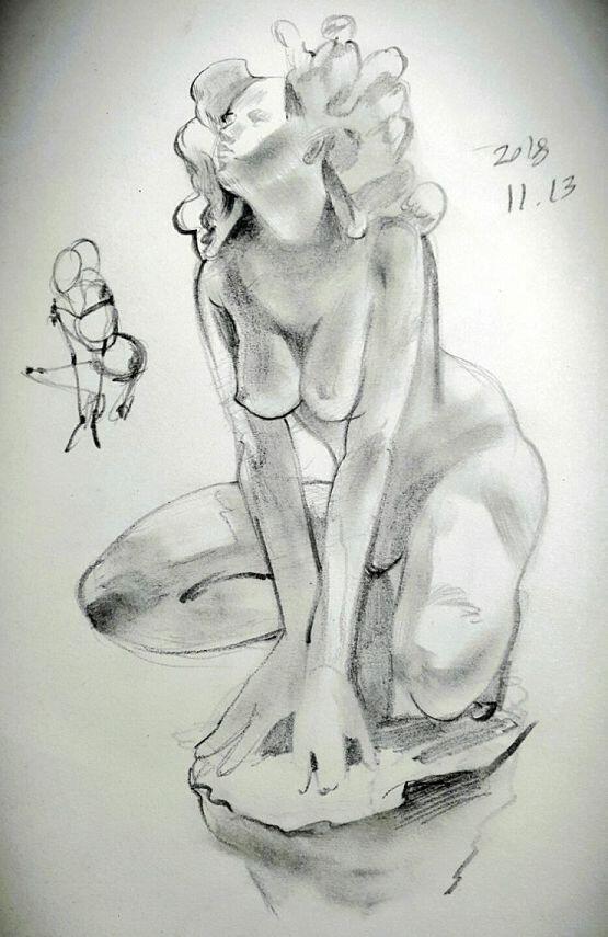 아슬아슬하게 2일 째 오늘은 조각상 크로키 해봤어 마지막거는 사진 고를 때는 몰랐는데 조각상이 잘려있더라;;;