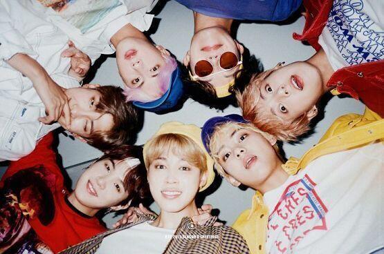 방탄 재입덕 추천해ㅜㅜㅠㅠ 방탄4년동안 팠다면 알거 다알것같아서 할말이 딱히 없는데 진짜 짱이야 ㅜㅠㅠㅠㅠ 세계에 한국을 널리널리 알리고있고 팬