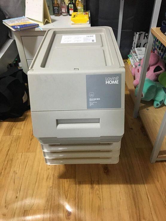 옷 정리할 상자를 사옴