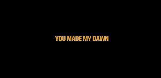 약 2시간 정도 전에 세븐틴의 공식 유튜브에 컴백 트레일러가 뜸.6번째 미니앨범,[YOU MADE MY DAWN]. 직역하자면 너는 만들었다 내