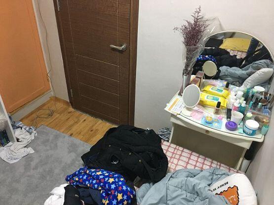 침대랑 협탁 난리남