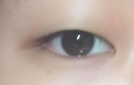 뭔가 답답해 보이지 않아?