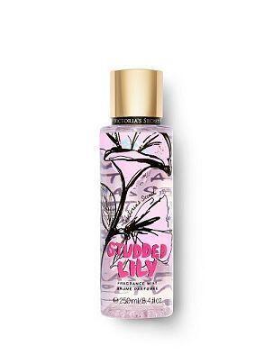 빅시 빅시 !!!!! 빅토리아 시크릿 studded Lily 바디미스트랑 pink blooms 로션 쓰고 있어 !! 다른 애들도 향기 진짜 좋다