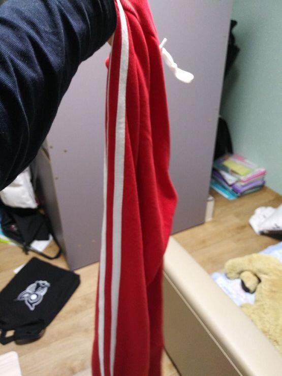 청바지야 꺼내기 귀찮아 머싯는 바지 나 청바지 개 많아 그리고 나 후드집업도 있는데 넘 많아서 안 올릴게 나 회색 어두운 회색 검정색 다잇오 그