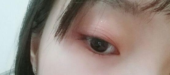 아 이때 화장 어케한거지 기억안난다ㅋㅋㄱ 여튼 데일리였음... 기억안나서 지금은 다른방법으로 하지만