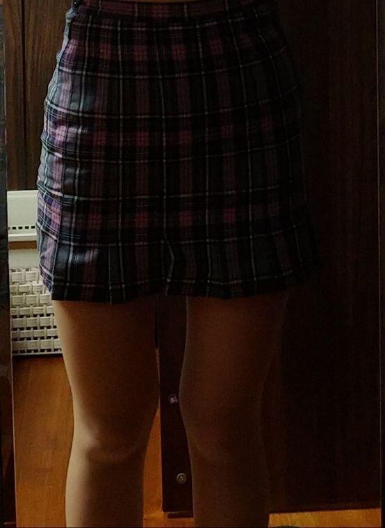 대박 레주야 너네 왜케 빡세.. 우리 학교가 넘 느슨한가 치마 주름 8cm 이상(근데 주름 8cm라 짧아도 주름 8cm면 ㄱㅊ) 색조화장 교칙상