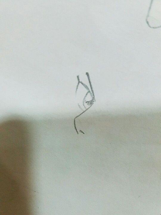 >>16 색감이 굉장히 개성있는것같아! 약간 어두운 분위기면서도 귀여운 십대 느낌..?이랄까 수채화 느낌도 약간 나고 그림체 자체도 개성적인것