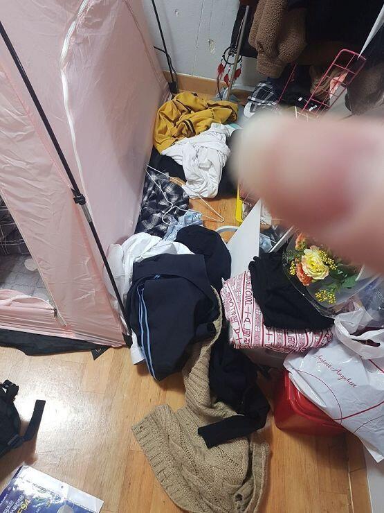 일단 옷뷰터 정리할겡