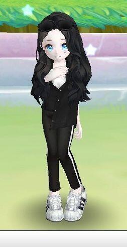 이런거 어때..? 블랙 컨셉이랑 아이돌+파랑으로 해봤어. 요즘 코디는 잘 안찍어서 사진이 없는데 분홍컵셉을 잡을 땐 라라 예판 헤어+웨딩리셉션(