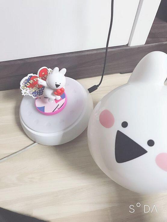 이겅... 원래 오른쪽 두개 합쳐있는건데 퐉 하고 당기면 저렇게 ㅈ바지더랑 키면 막 돌아가고 내껀 제대로야!