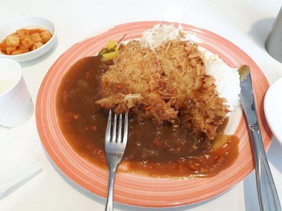 카레 돈까스