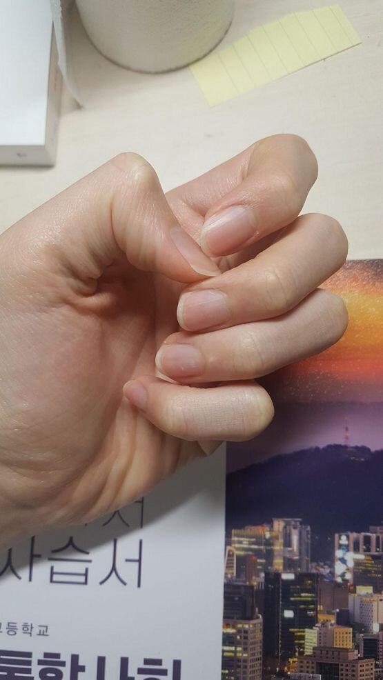 고1! 성별은 안알려줌ㅎㅎ