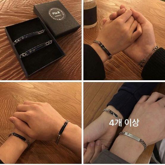플라비 장미 커플 팔찌? 그건 거 같은데 이건 어때 별로야??