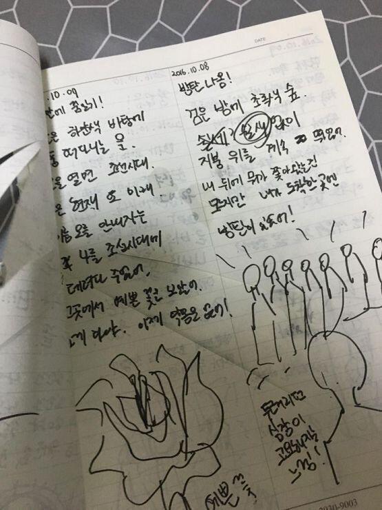 >>11 싫어하는 사람 있을까봐ㅠㅠ 그래도 혹시 궁금한 사람 있으니까 올릴게 자세한 건 글로 옮길텐데 두근거림이 멈추지를 ㅇ않아서 바로 이어 쓰