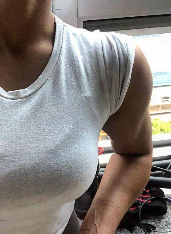 사진 여기있어 볼사람만봐