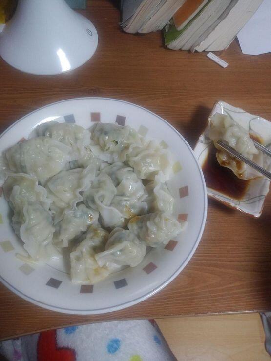 맛없게 찍혔지만 너네들두 머거