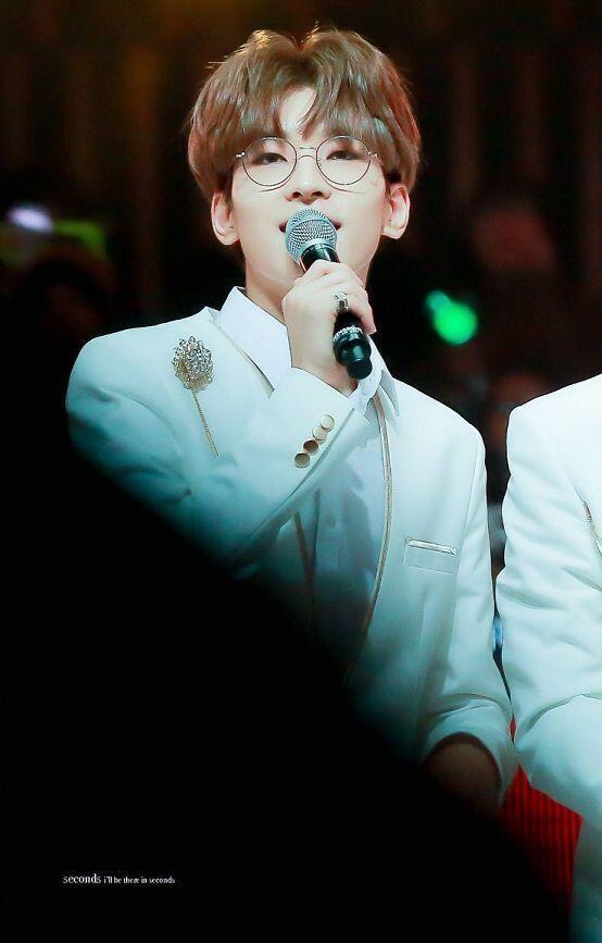 세븐틴 원우... 짱이야..