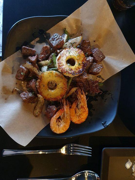 스테이크♡ 남자친구랑 머그러 갔는데 진짜 개맛있었어