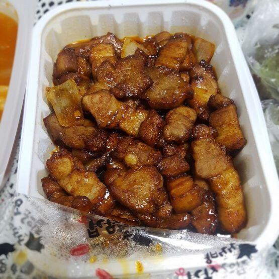 삼겹갈이랑 야채곱창~~