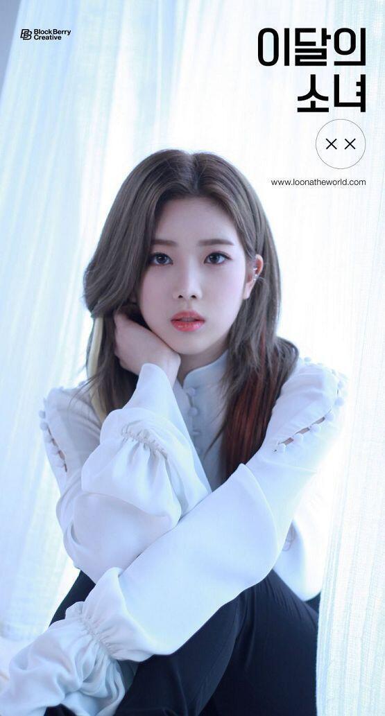 본명 김정은 / 활동명 김립 국적 대한민국 / 출생년도 990210 개인 데뷔일 (솔로 앨범 발매 기준) 170515 데뷔곡 Eclipse 이달
