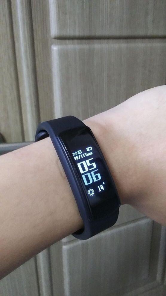 뭐야 나만 웨어러블기기인거야...? 이것도 손목시계라구!!!