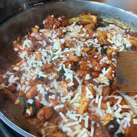 이래보여도 닭갈비야