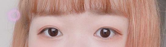 1. 보통 많이 하는 메이크업 (붉은색 많이 사용) 2. 같은 메이크업인데 펄 많은 주황색을 많이 사용한거 3. 렌즈에 맞춘 핑크 메이크업