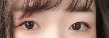 1. 보통 많이 하는 메이크업 (붉은색 많이 사용) 2. 같은 메이크업인데 펄 많은 주황색을 많이 사용한거 3. 렌즈에 맞춘 핑크 메이크업