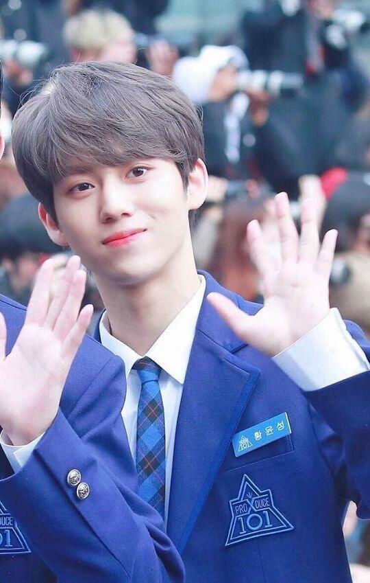 아직 남돌은 아닌데 너가 투표해주며는 남돌이 될 수 있는 프듀X101 울림 >>황윤성