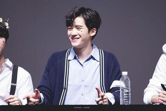 이건 갱신을 할수밖에 없는 스레다ㅠㅜㅠㅜ 유니버스 여깃슴 ㅠㅠㅠㅠㅠ ㅇㄷ 때문에 멘탈 터지고 탈덕 위기 왔었는데 울애기들이 넘 귀여워서 탈덕 못