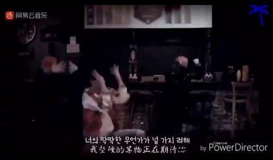 ㅋㅋㅋㅋㅋㅋ춤까지 추면서 열심히 여혐하는 조모씨 너의 딱딱한 무언가->나의 딱딱한 무언가 임