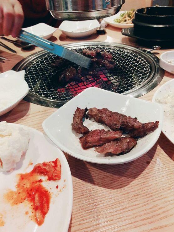 >>28 ㅎㅎ 요샌 귀찮아서 편의점에서 먹어... 만들어 먹고 싶어서 장봐야지 하고 가면 너무 비싸... 난 아직 고딩이라고.. 부모님이 맞벌이