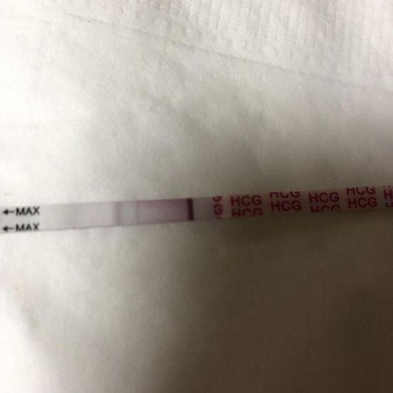 글쓰고 나니까 더 진해졌다..! 이거 음성 맞지...? 질싸가 아니라 배란일 이틀전쯤에 질외사정 엄청했어..ㅠㅠ