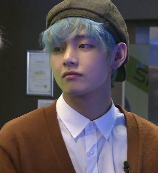 방탄뷔는 뭔가...분위기나각도에따라서 귀여운듯