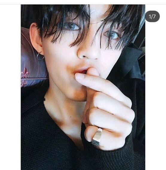 진짜 에스쿱스 솔직히 이국적이게 생겼는데 렌즈도 끼면 그냥 끝