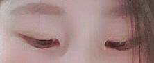 오늘그래도 밖에 나간다고 한다고 했는데 사진찍으니 표시가안나네...ㅠㅠ 연하게 하기도했고 마스카라도 안해서 더 표시 안나는걸수도있지만 나도 막 