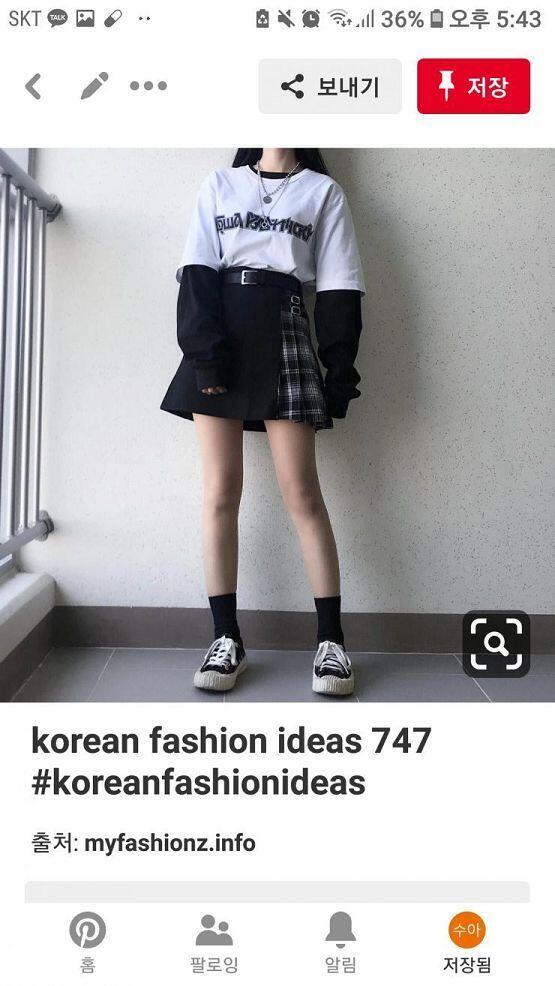 짠! 사진! 맨 위가 내 체형이고 반팔에 가려진 부분에 팔뚝살이 두둑함... 얼굴과 폰케이스는 가렸어! 아래 두개는 내가 좋아하는 스타일이야!