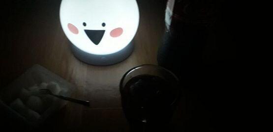 지금 나 혼자 불끄고 오토 베라 반짝이로 자장가 듣는중...